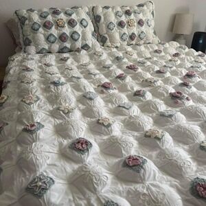 Vintage Twin JCP Home Collection Puff Quilt Set + Shams